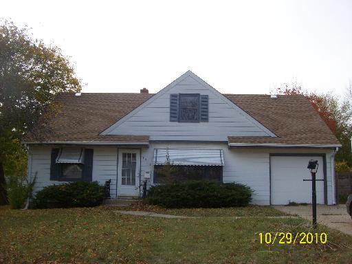 1211 Florist Dr., Rockford, IL 61108