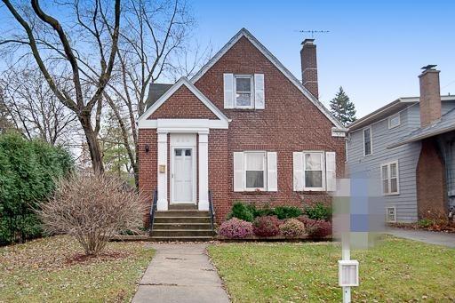 503 Turner St., Glen Ellyn, IL 60137