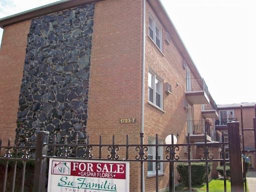 1723 W Touhy Ave. #6, Chicago, IL 60626