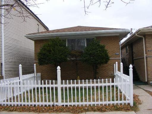 1807 E 93rd St., Chicago, IL 60617