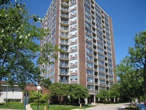 3925 Triumvera Dr. #9D, Glenview, IL 60025