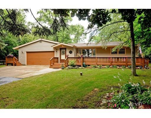 1102 N Waterman Ave., Arlington Heights, IL 60004