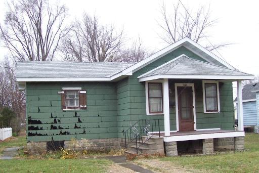 240 W Gordon St., Coal City, IL 60416