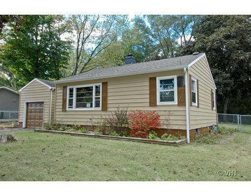 5803 Meadow Hill Ln., Mchenry, IL 60050
