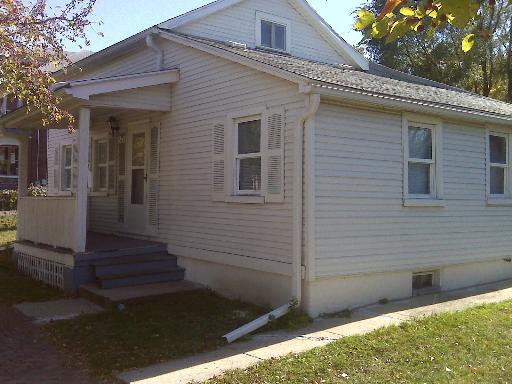 571 2nd Ave., Aurora, IL 60505