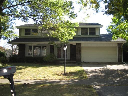 6S127 Country Dr., Naperville, IL 60540