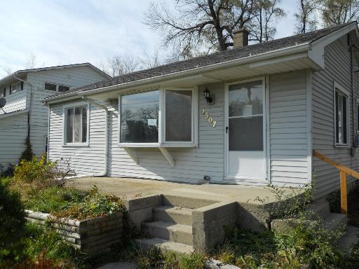 2507 S Harriet Ln., Mchenry, IL 60050
