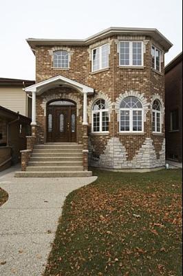 7504 W Ainslie St., Harwood Heights, IL 60706