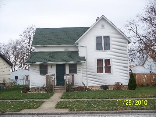223 S Oak St., Herscher, IL 60941