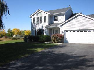 1329 Fountain Green Dr., Crystal Lake, IL 60014
