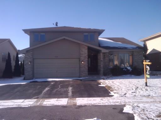 7270 Skyline Dr., Justice, IL 60458