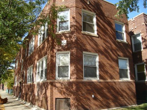 718 - E 76th St., Chicago, IL 60619