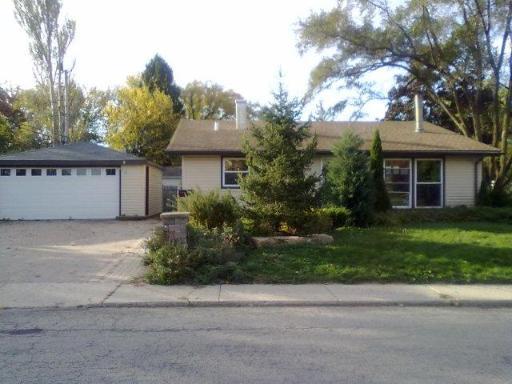 1301 Wilson Ave., Carpentersville, IL 60110