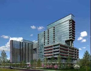 9655 Woods Dr. #1404, Skokie, IL 60077