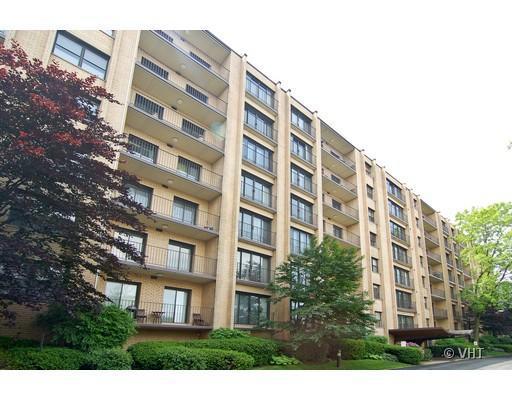 4601 Touhy Ave. #504, Lincolnwood, IL 60645