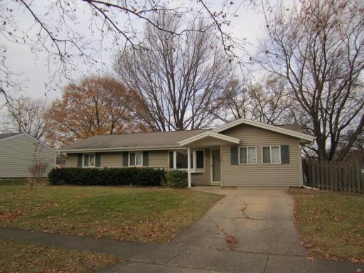 1326 Kingston Ln., Schaumburg, IL 60193