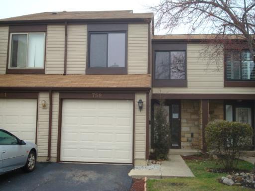 759 Colorado Ct., Carol Stream, IL 60188