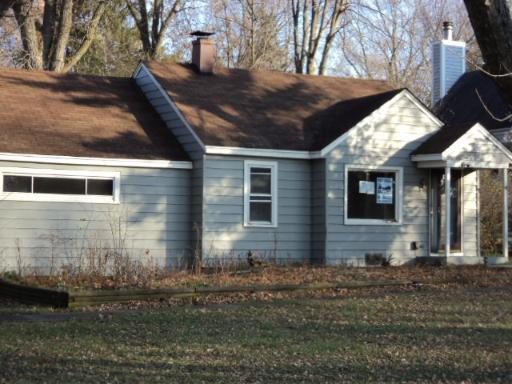 1213 S Summit St., Barrington, IL 60010
