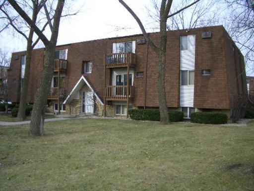 216 Madison St. #2C, Joliet, IL 60435