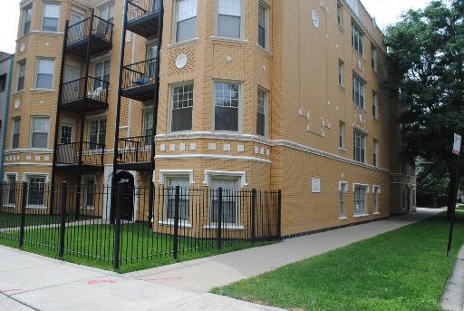 2709 W Glenlake Ave. #1, Chicago, IL 60659