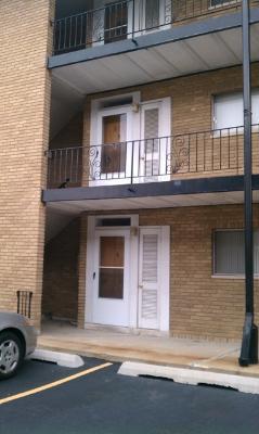 4755 W 101st St. #201, Oak Lawn, IL 60453