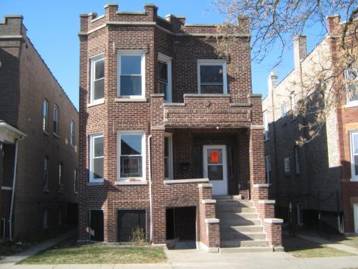 1310 S 58th Ave., Cicero, IL 60804
