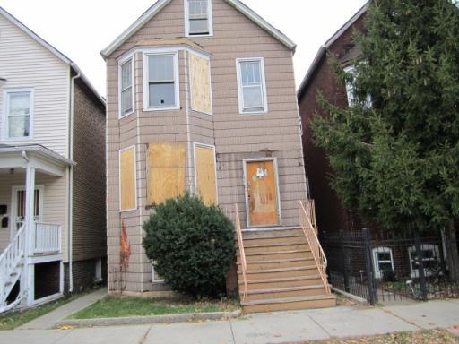 8320 S Brandon Ave., Chicago, IL 60617