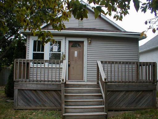 208 E First St., Oglesby, IL 61348