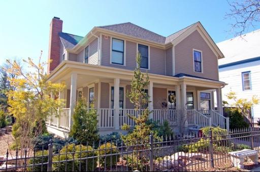 316 S Cook St., Barrington, IL 60010