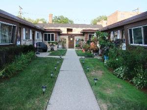 7327 N Damen Ave. #A, Chicago, IL 60645