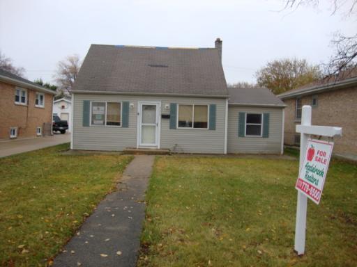 525 52nd Ave., Bellwood, IL 60104