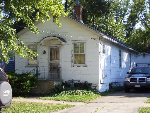 555 Seventh Ave., Aurora, IL 60505