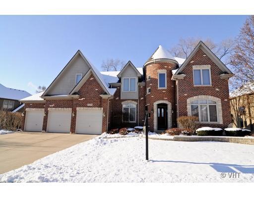 2574 Charter Oak Dr., Aurora, IL 60502