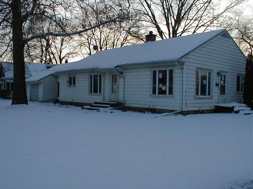 827 E Joliet St., Ottawa, IL 61350