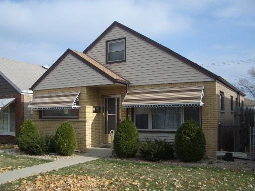 5841 S Meade Ave., Chicago, IL 60638