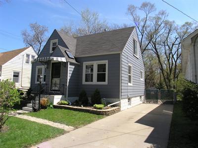 [Address Hidden by Seller], Lyons, IL 60534