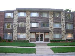 10210 S Washington Ave. #112, Oak Lawn, IL 60453