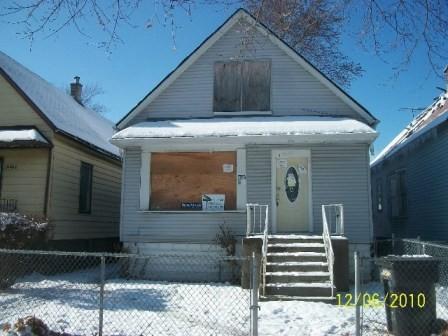 12026 S Lafayette Ave., Chicago, IL 60628