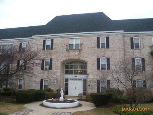 5001 Carriageway Dr. #A-107, Rolling Meadows, IL 60008