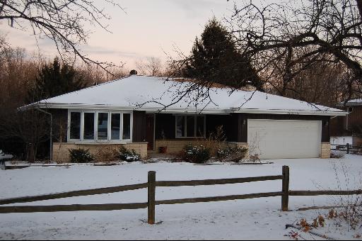 6105 Springside Ave., Downers Grove, IL 60516