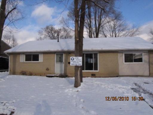 723 Dexter Ave., Romeoville, IL 60446