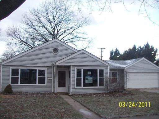 9312 S 49th Ave., Oak Lawn, IL 60453