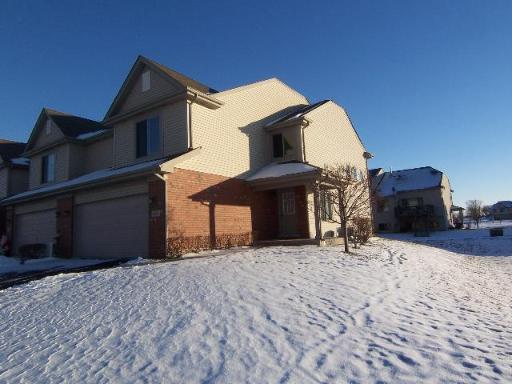 8263 Pecan Pl., Frankfort, IL 60423