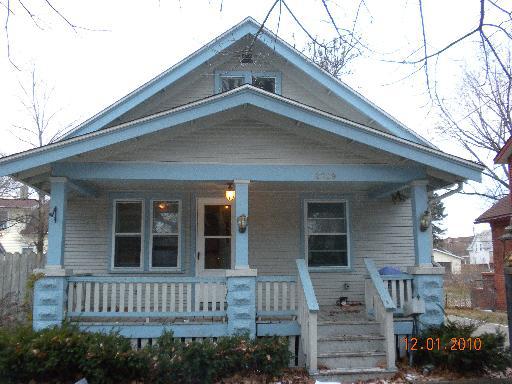 2239 10th St., Rockford, IL 61104