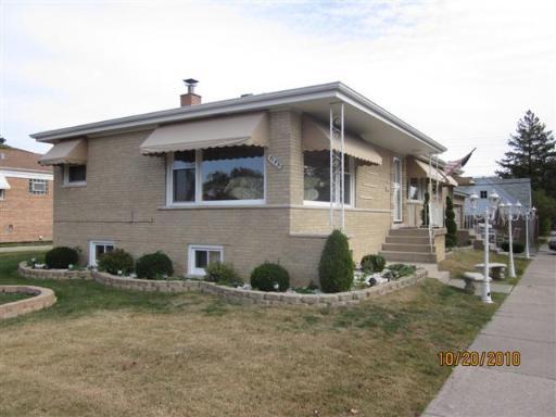 9145 S Parkside Ave., Oak Lawn, IL 60453