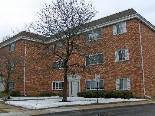 6882 W Touhy Ave. #B, Niles, IL 60714