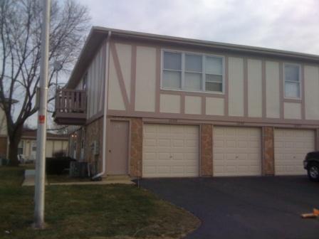 1055 Hampton Harbor, Schaumburg, IL 60193