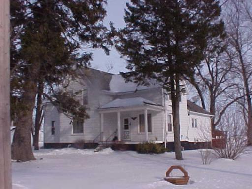 27694 2600 St., Van Orin, IL 61374