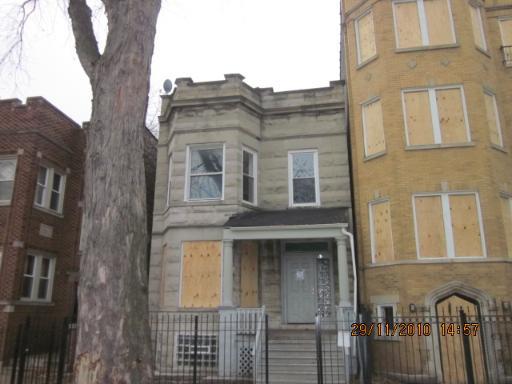 636 N St Louis Ave., Chicago, IL 60624