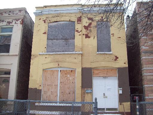3523 W Le Moyne St., Chicago, IL 60651